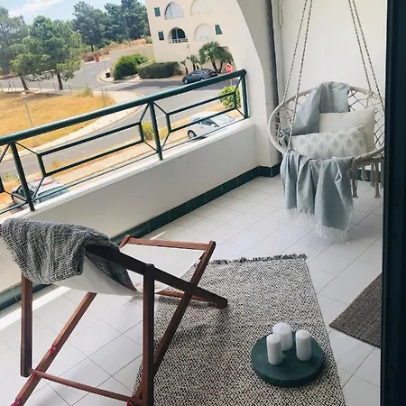 Apartamento Salgados Apartment